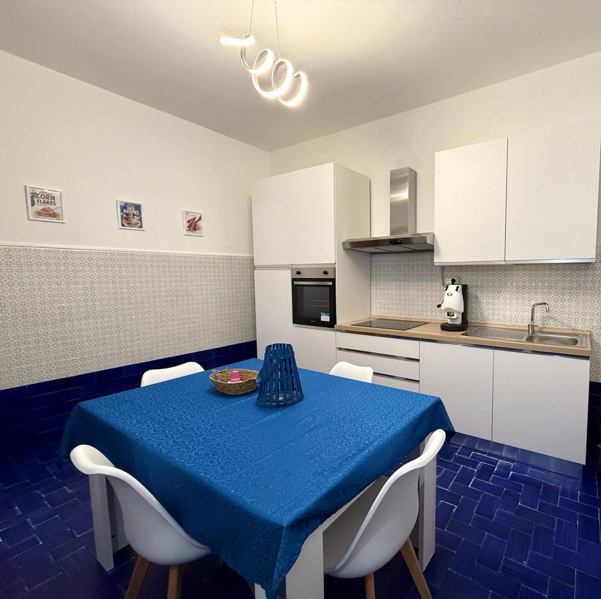 Dantes House Apartamento *